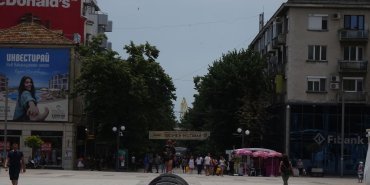 Des un peu plus grands sur une autre fontaine