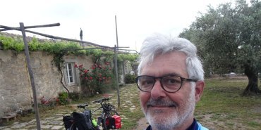 A la demande générale