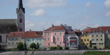 Un village sur l'autre rive