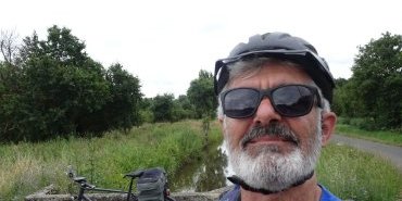 A la demande générale