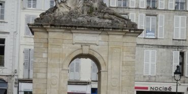 Rochefort, place Colbert