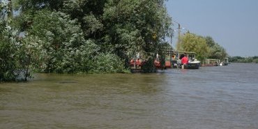 En barque le long du Danube