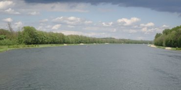 Le Danube devient majestueux à l'approche de Donauwörth
