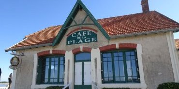 Café de la plage