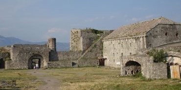 Chateau Razofa